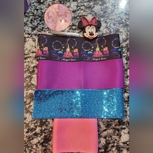 Ribbon, Shaker, and clip to make your own bow!